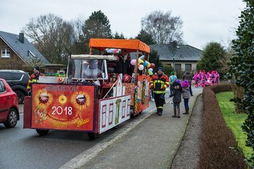 Bild 159 - Latuff Umzug